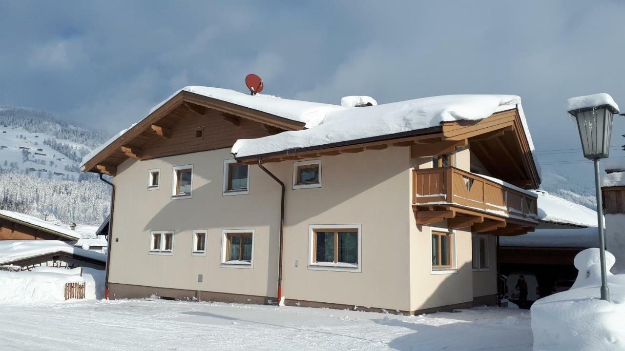 Appartement Heidegger Brixen im Thale Luaran gambar